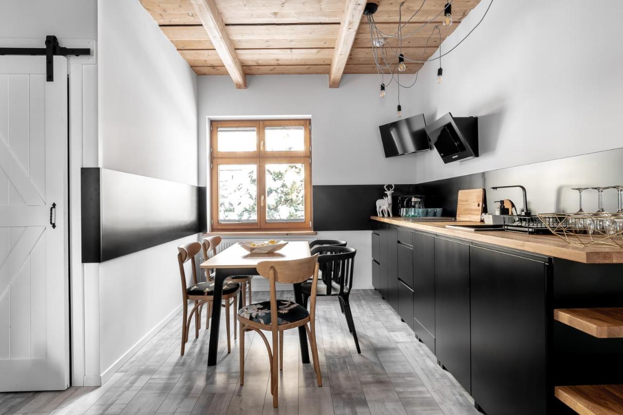 Apartamenty Dvoor1924 포로닌 외부 사진